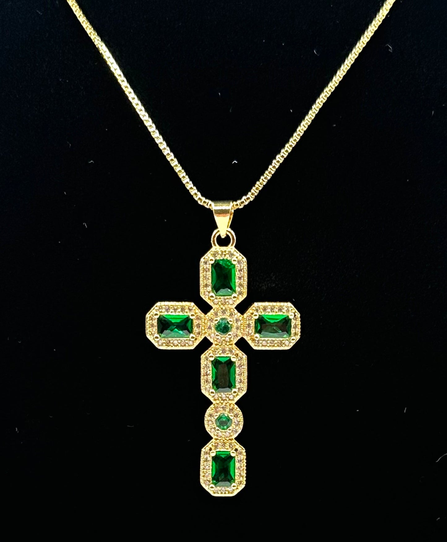 Green Rhinestone Cross Necklace(18k gold plated)